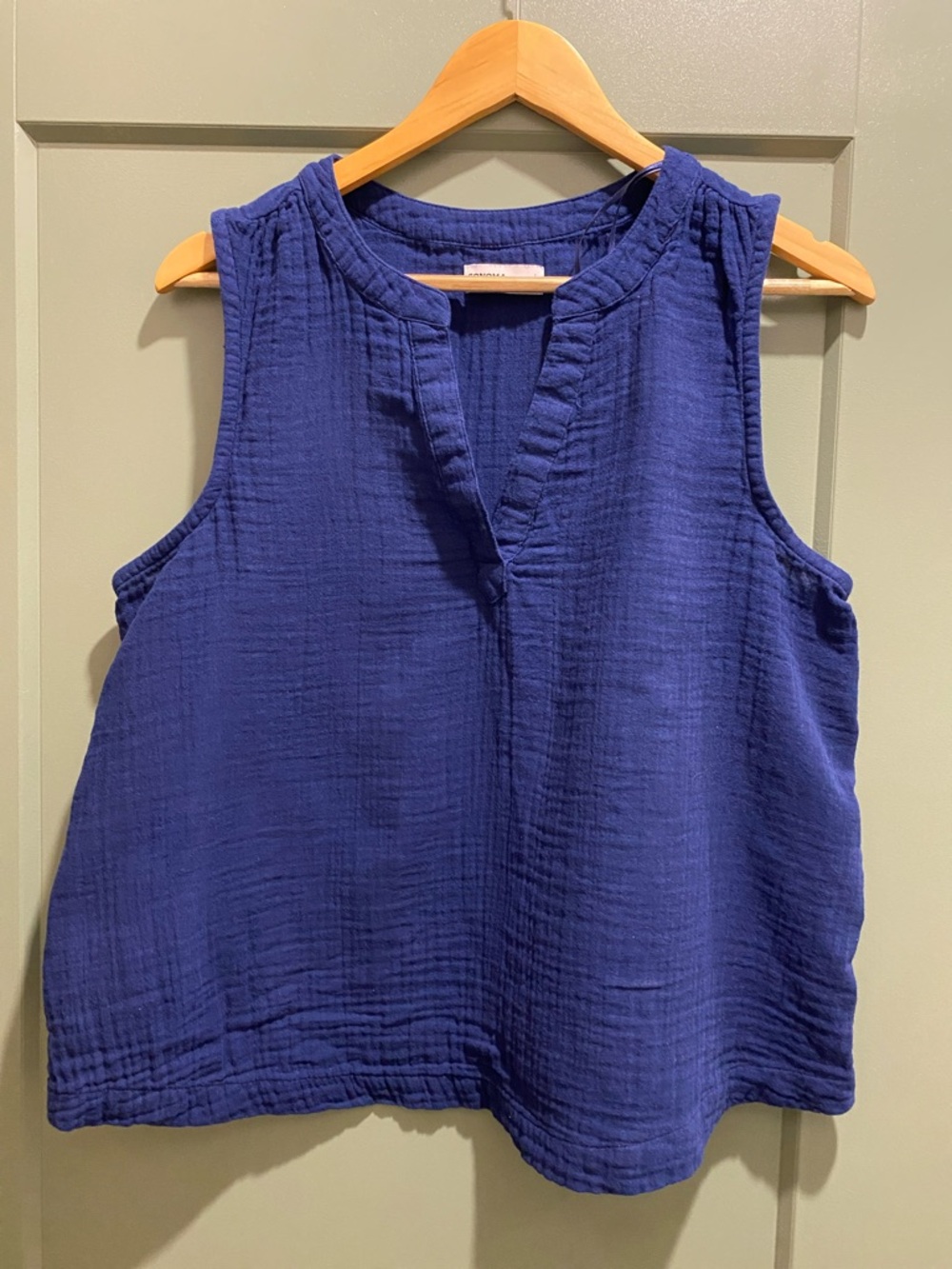 Sonoma Sleeveless Crinkled Tank in Cobalt Blue